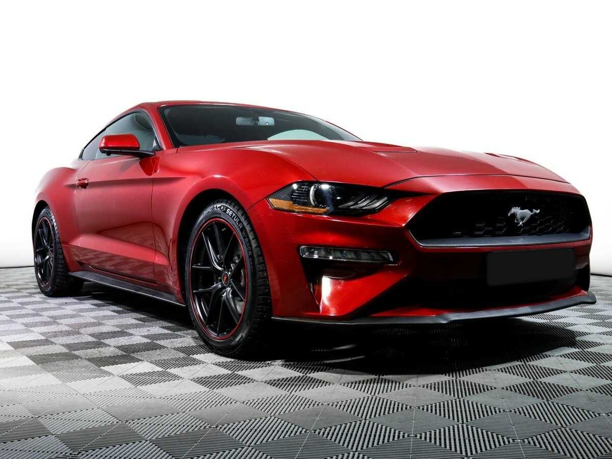 Ford Mustang с пробегом — 2020 год. Фото: #14