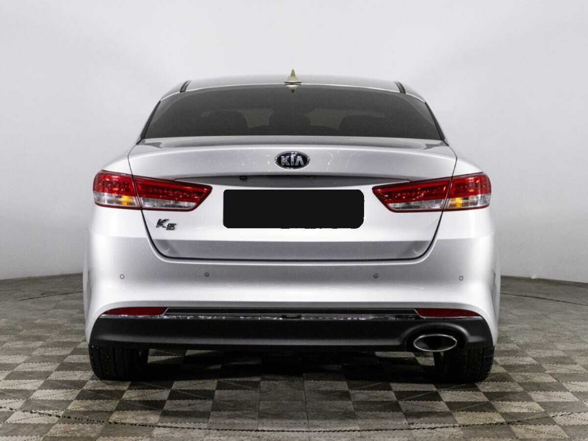 Kia K5 с пробегом — 2017 год. Фото: #5