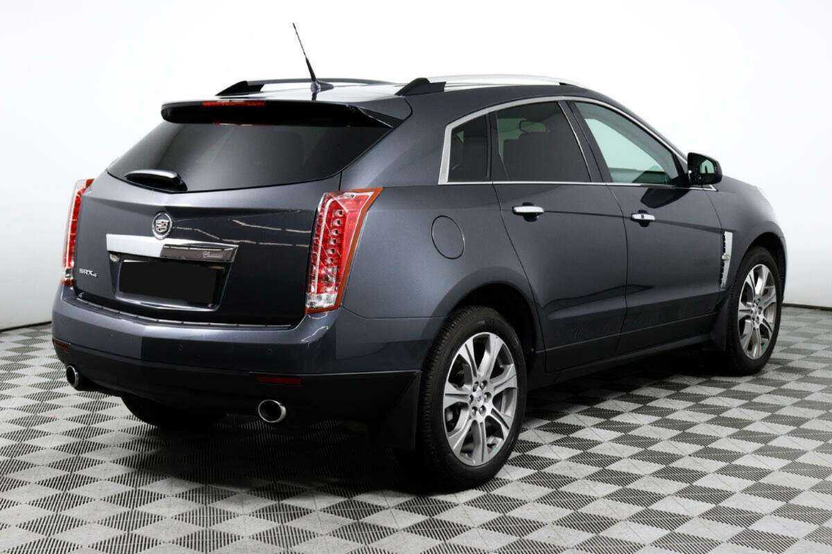 Cadillac SRX с пробегом — 2012 год. Фото: #4