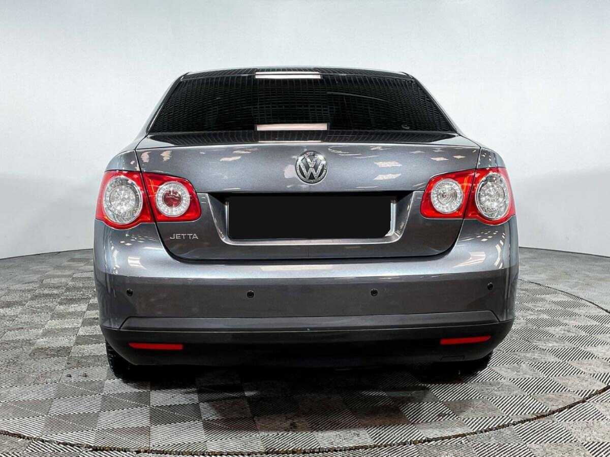 Volkswagen Jetta с пробегом — 2009 год. Фото: #5