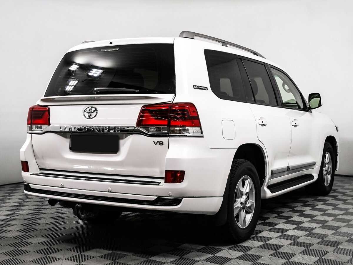 Toyota Land Cruiser с пробегом — 2011 год. Фото: #4