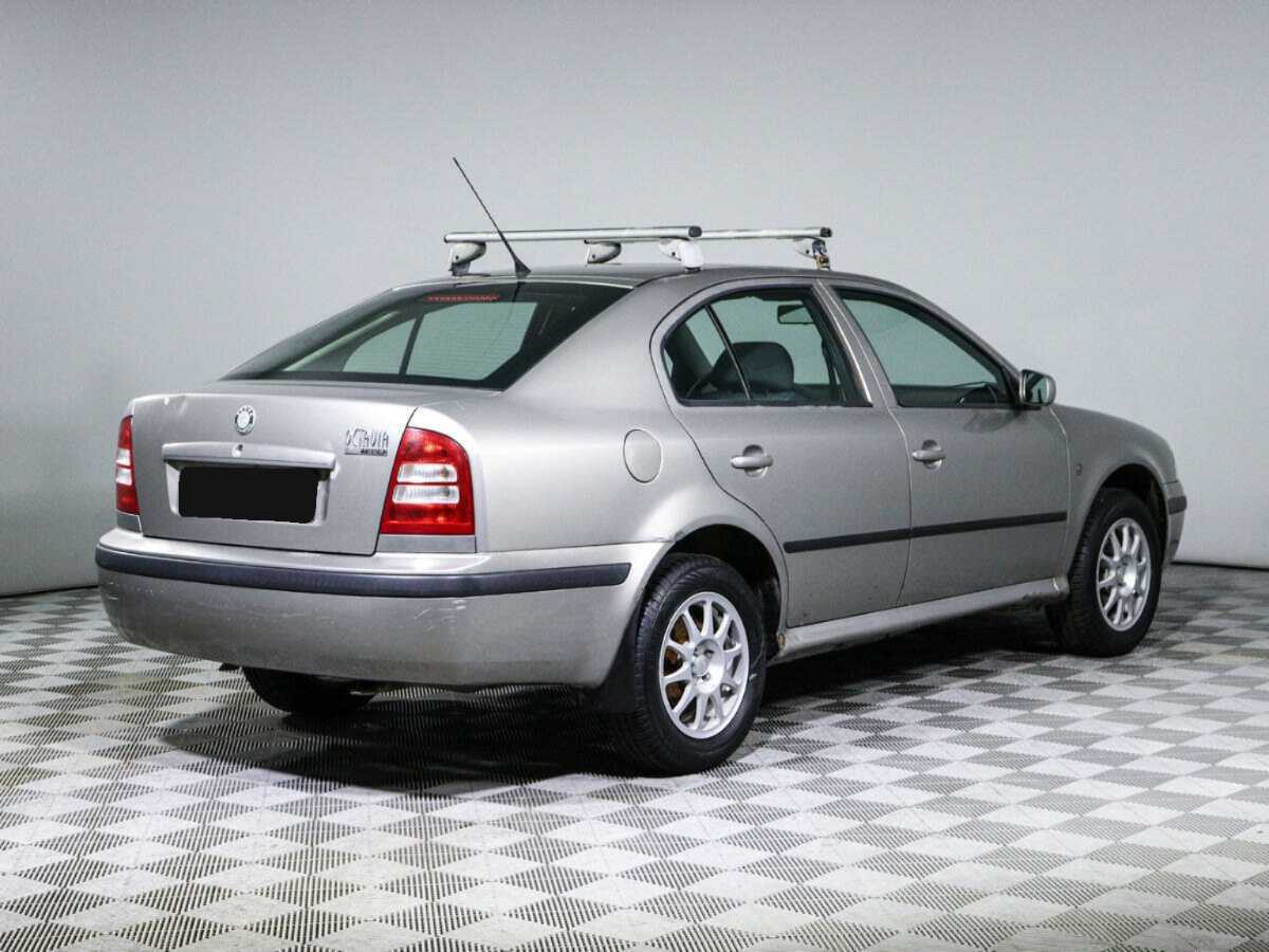 Skoda Octavia с пробегом — 2008 год. Фото: #3