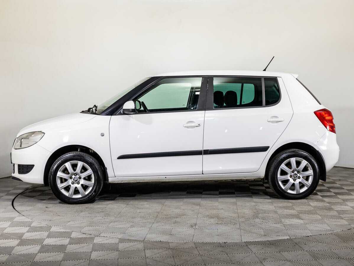 Skoda Fabia с пробегом — 2014 год. Фото: #7