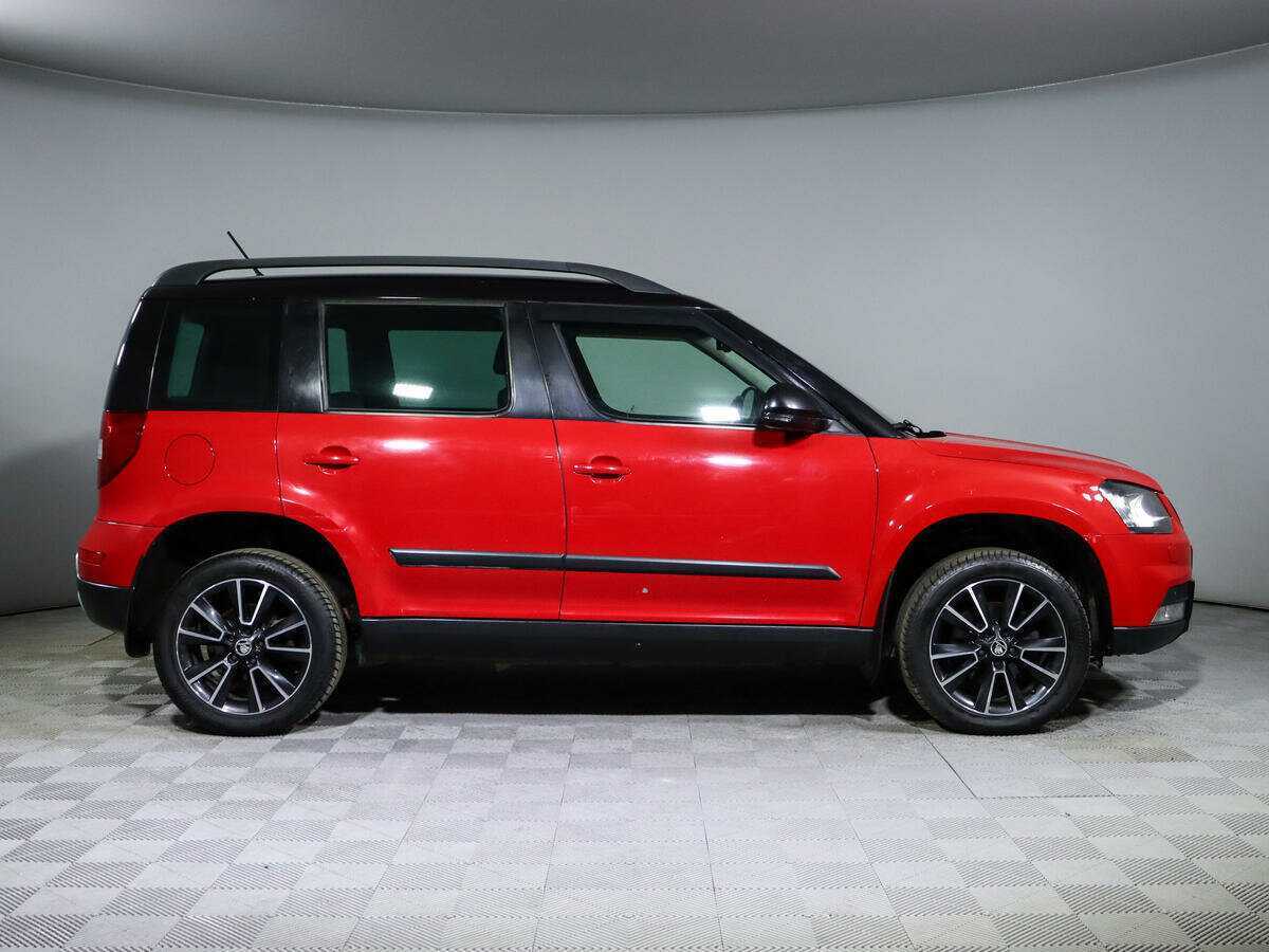 Skoda Yeti с пробегом — 2015 год. Фото: #3