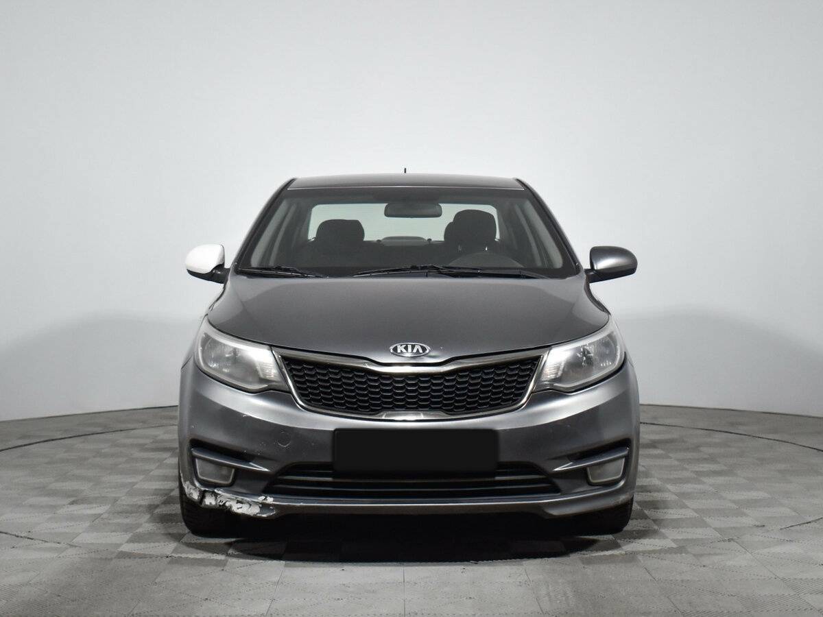 Kia Rio с пробегом — 2016 год. Фото: #1