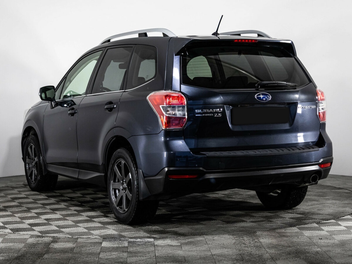 Subaru Forester с пробегом — 2013 год. Фото: #5