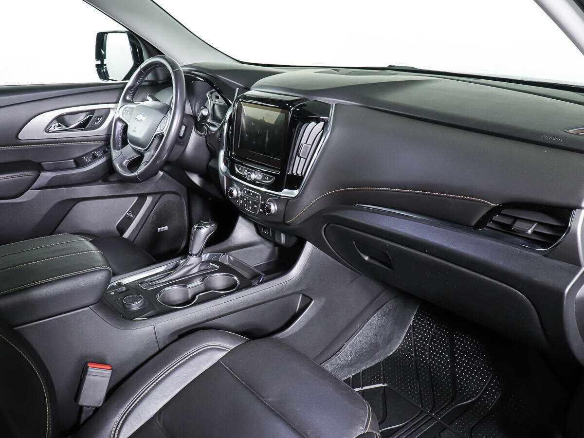 Chevrolet Traverse с пробегом — 2018 год. Фото: #8