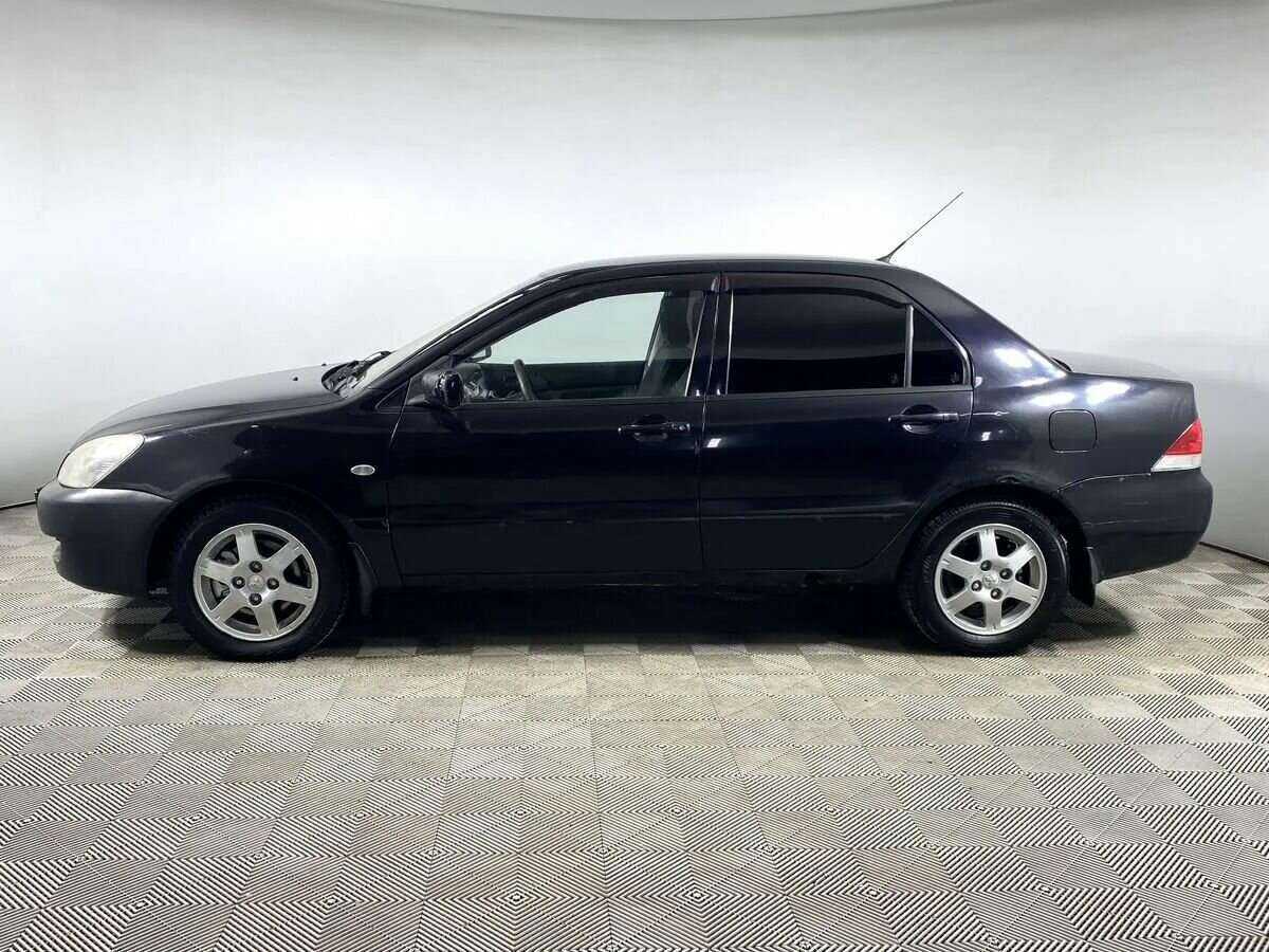 Mitsubishi Lancer с пробегом — 2006 год. Фото: #6