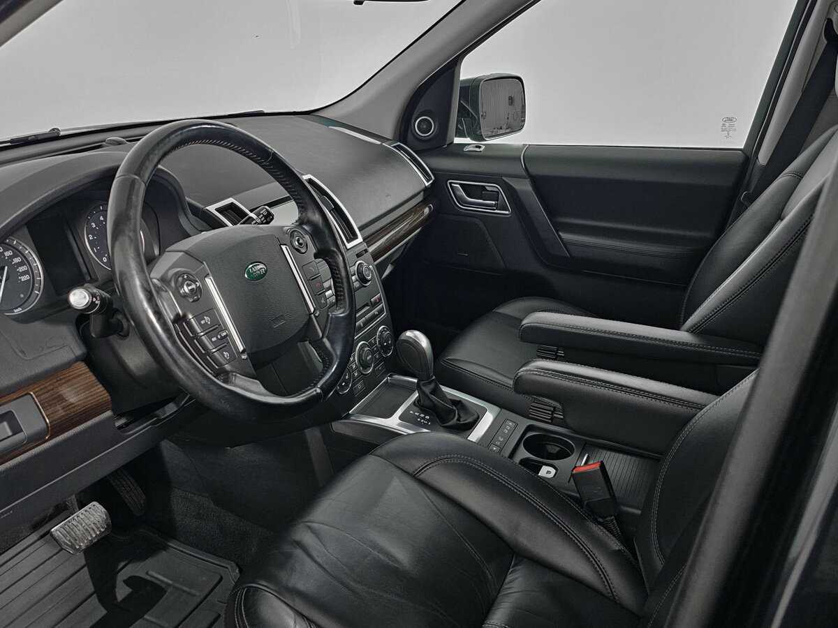 Land Rover Freelander с пробегом — 2014 год. Фото: #8