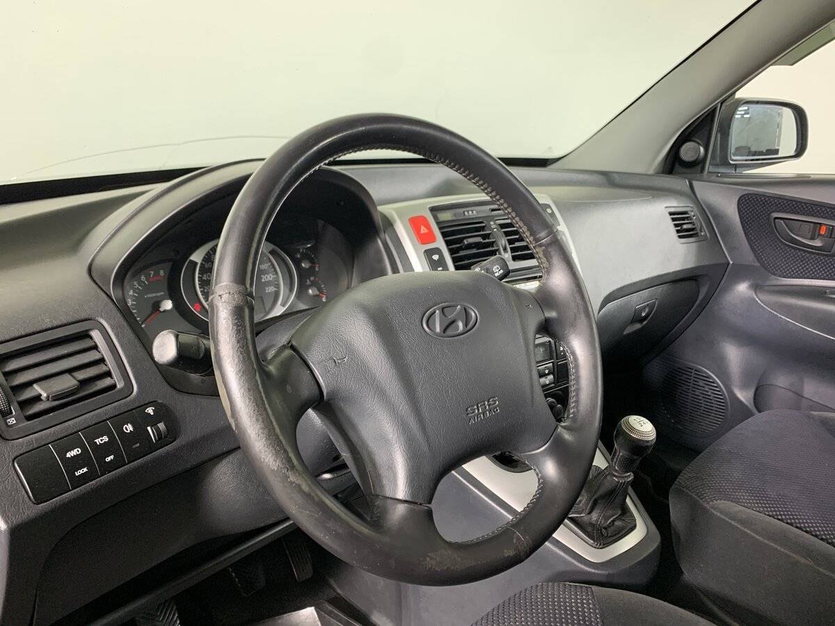 Hyundai Tucson с пробегом — 2007 год. Фото: #10