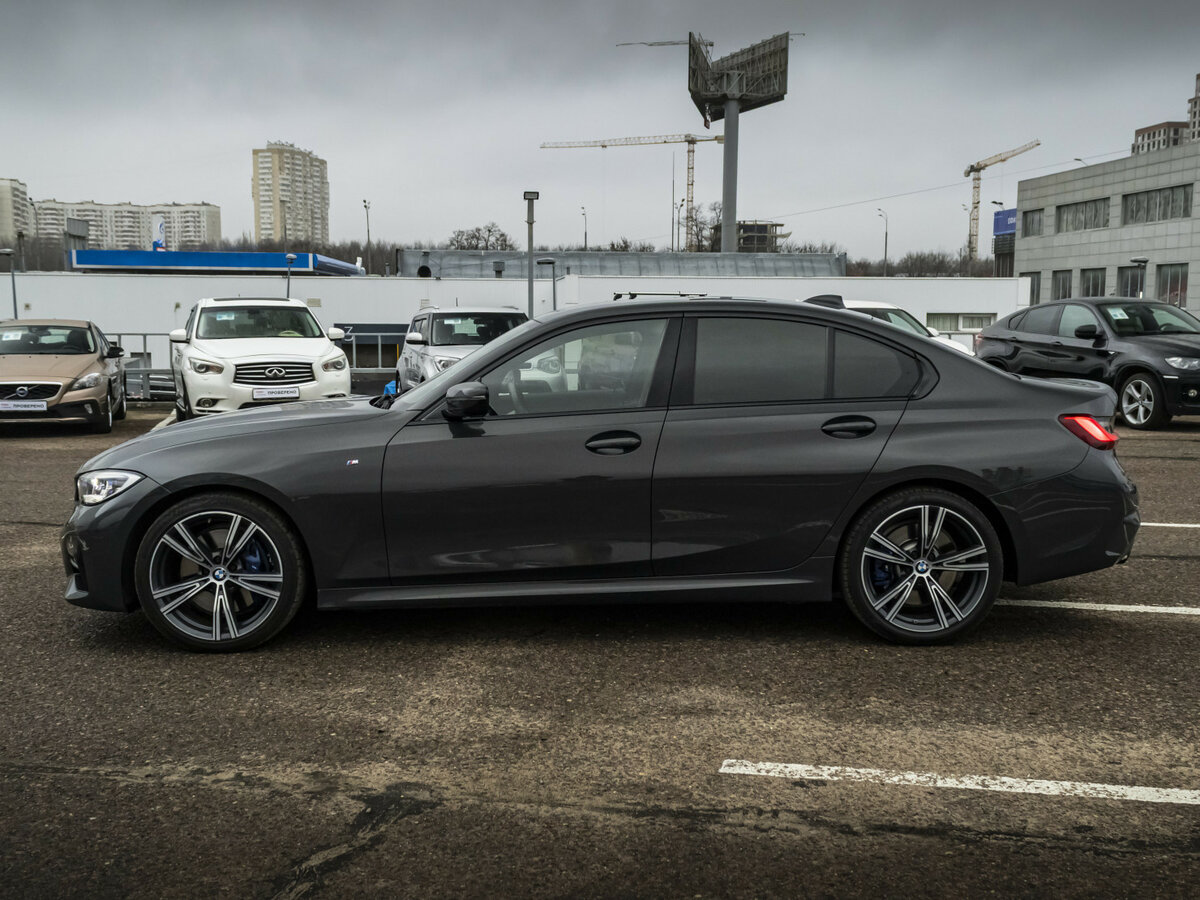 BMW 3 серии с пробегом — 2019 год. Фото: #8