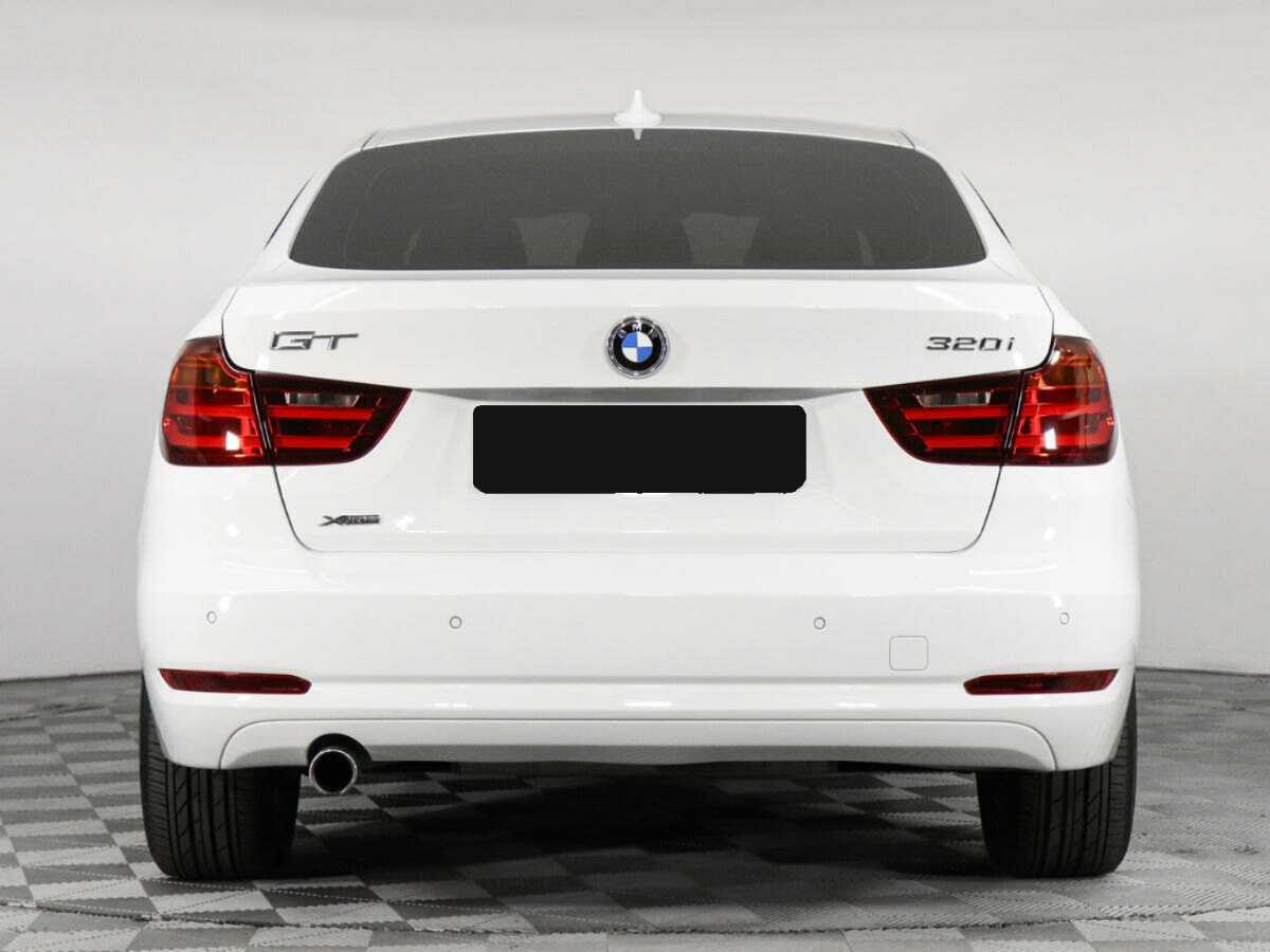 BMW 3 серии с пробегом — 2014 год. Фото: #3