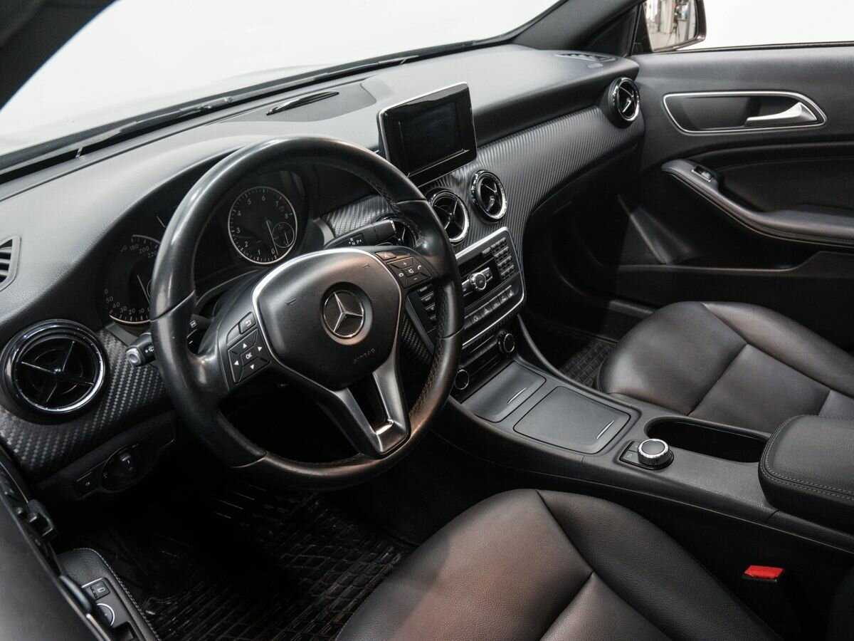 Mercedes-Benz GLA с пробегом — 2014 год. Фото: #13