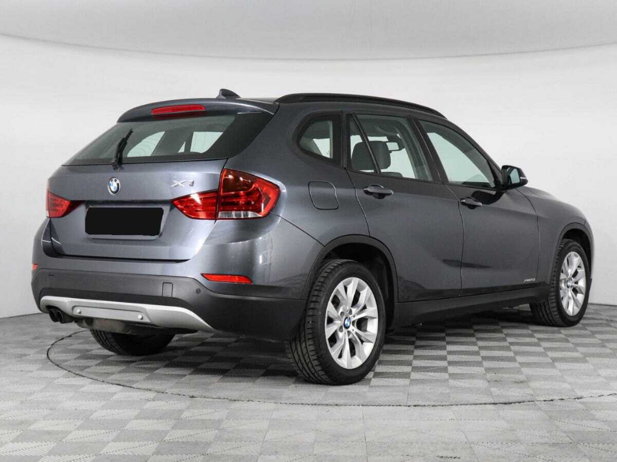 BMW X1 с пробегом — 2013 год. Фото: #1