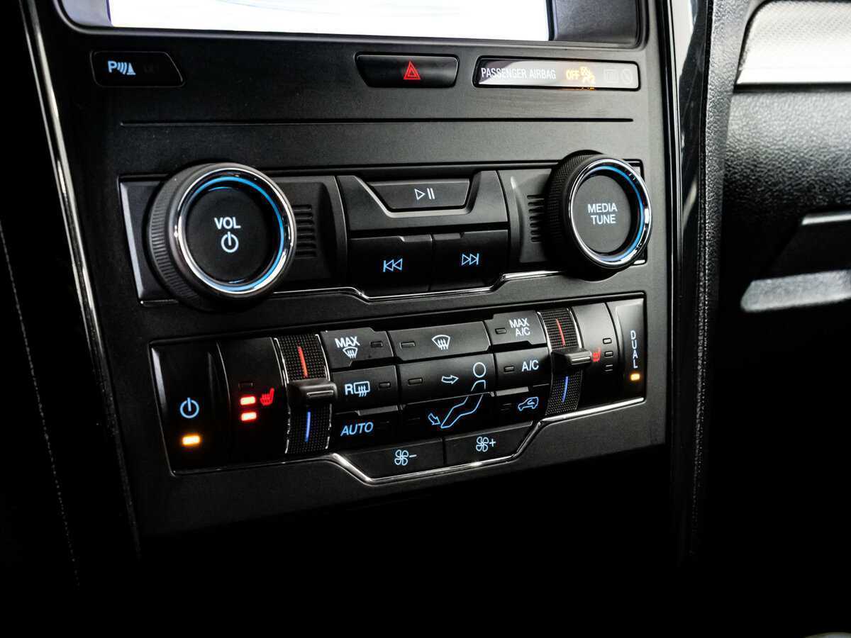 Ford Explorer с пробегом — 2019 год. Фото: #10