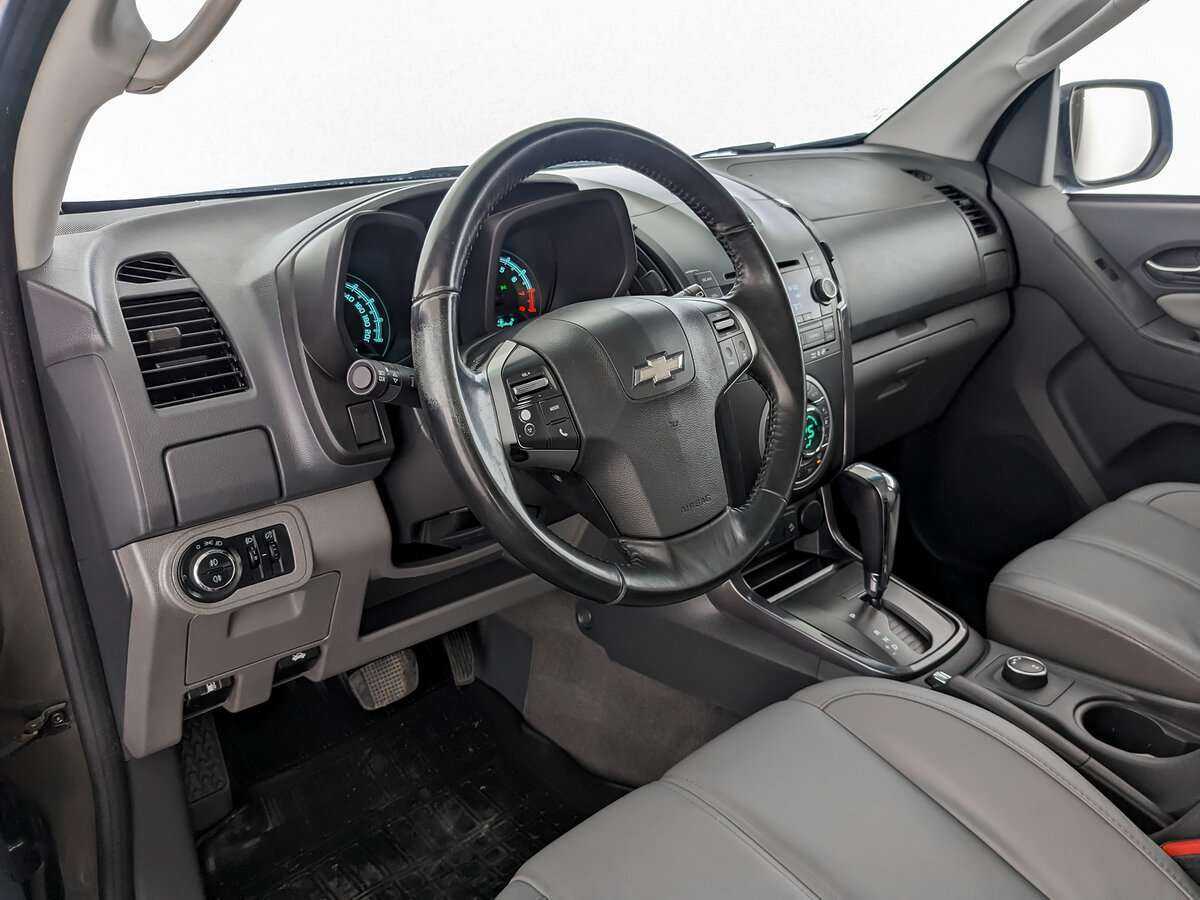 Chevrolet TrailBlazer с пробегом — 2014 год. Фото: #11