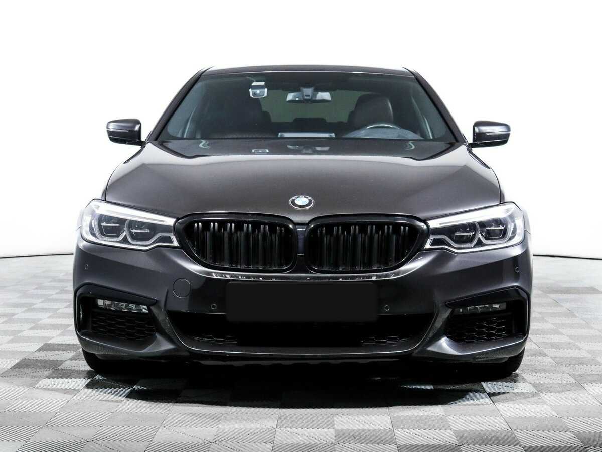 BMW 5 серии с пробегом — 2018 год. Фото: #1