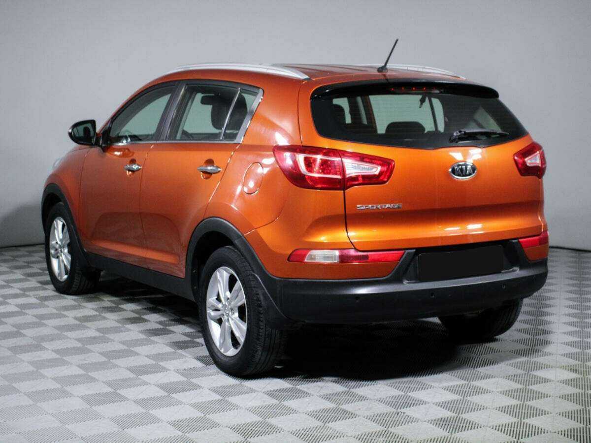Kia Sportage с пробегом — 2011 год. Фото: #4