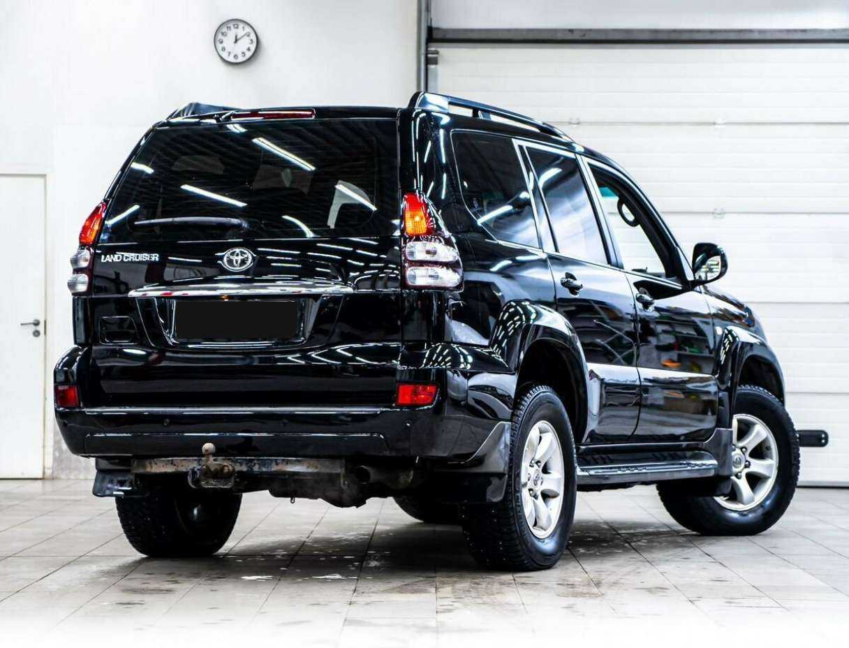 Toyota Land Cruiser Prado с пробегом — 2008 год. Фото: #2