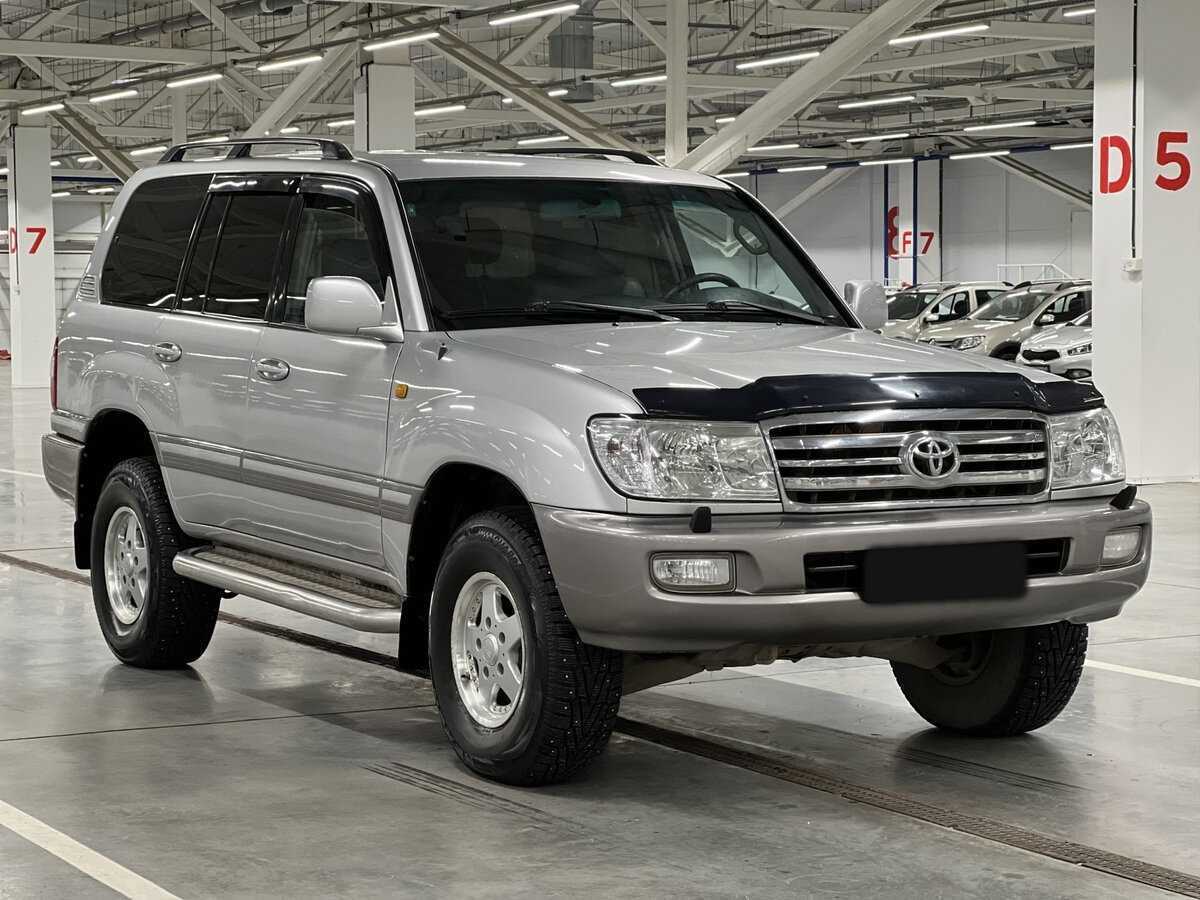 Toyota Land Cruiser с пробегом — 2006 год. Фото: #2