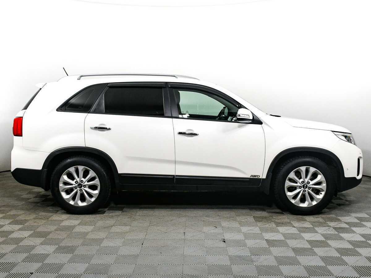 Kia Sorento с пробегом — 2016 год. Фото: #3
