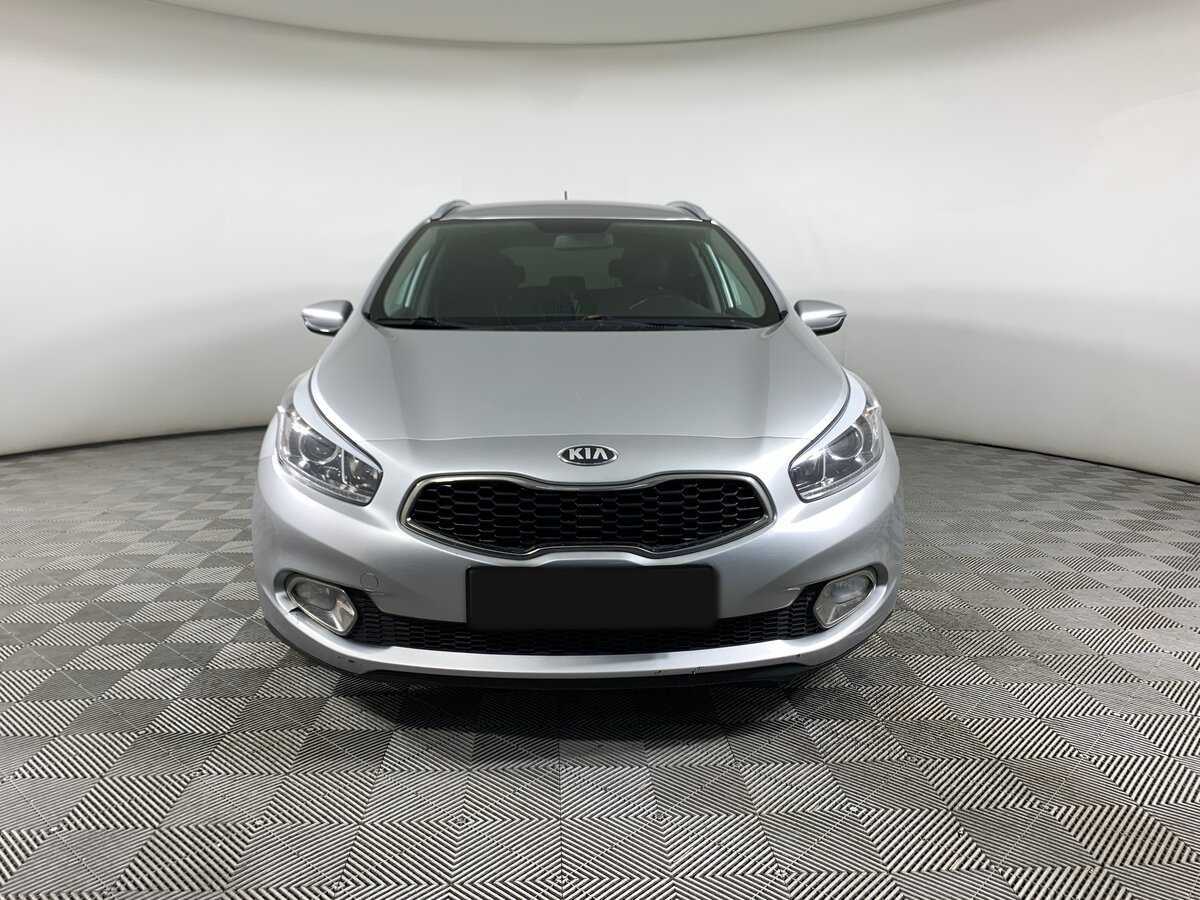 Kia Ceed с пробегом — 2013 год. Фото: #1