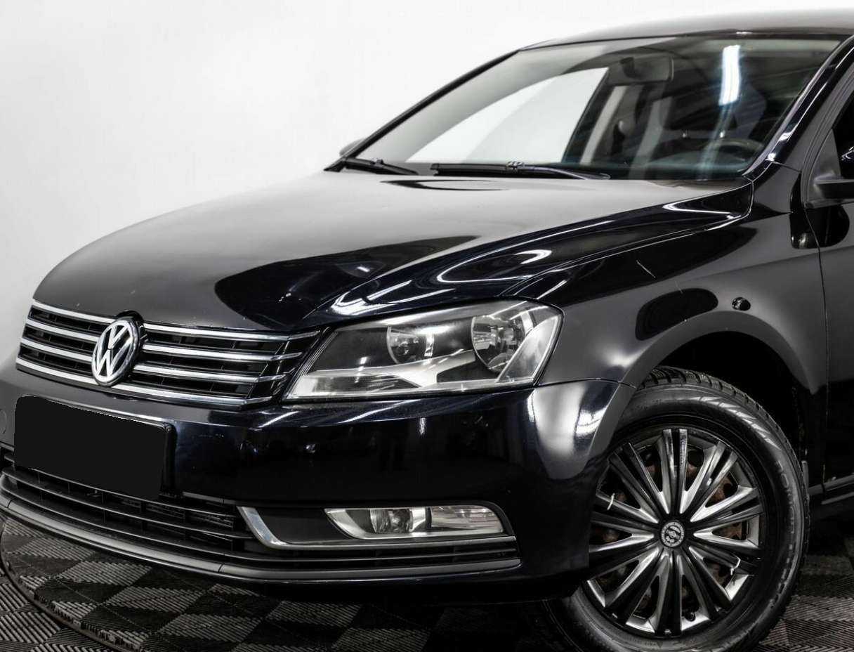 Volkswagen Passat с пробегом — 2011 год. Фото: #13