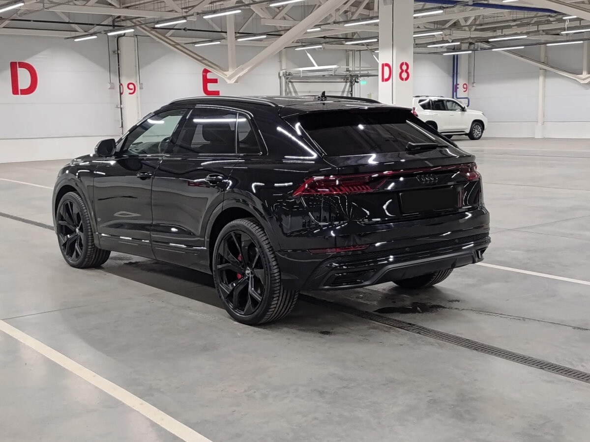 Audi Q8 с пробегом — 2019 год. Фото: #6