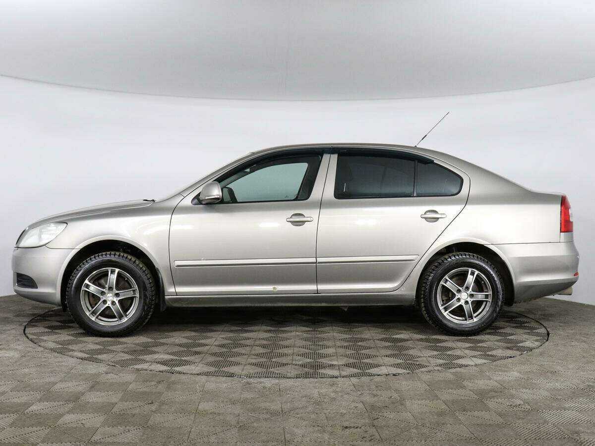 Skoda Octavia с пробегом — 2011 год. Фото: #6