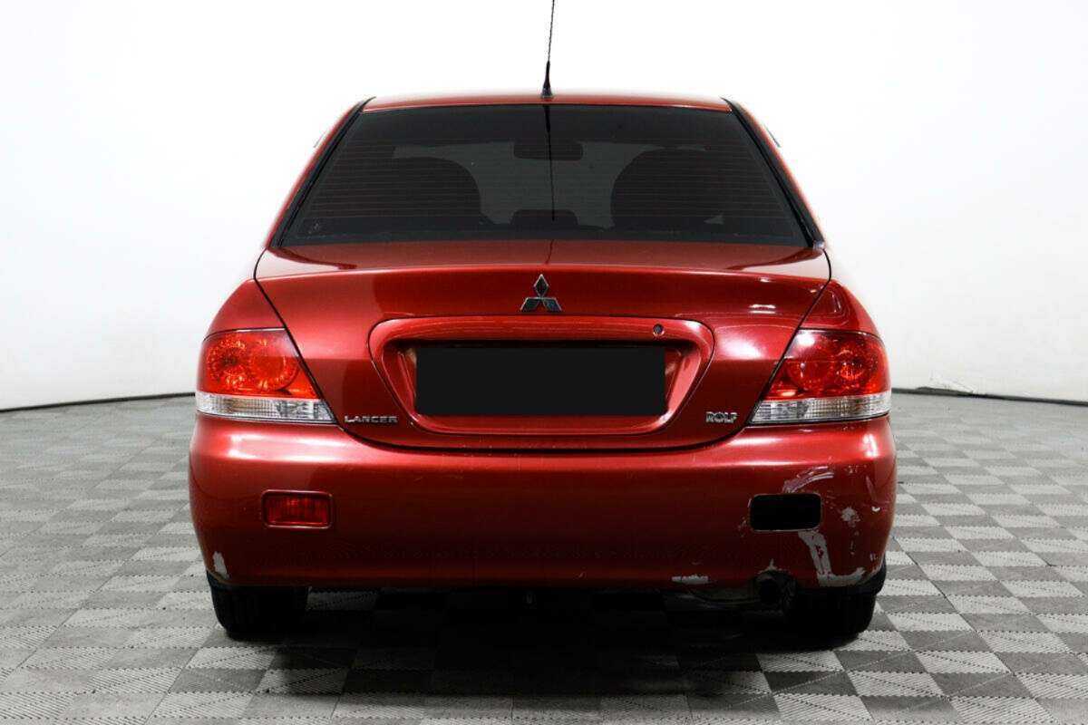 Mitsubishi Lancer с пробегом — 2005 год. Фото: #5