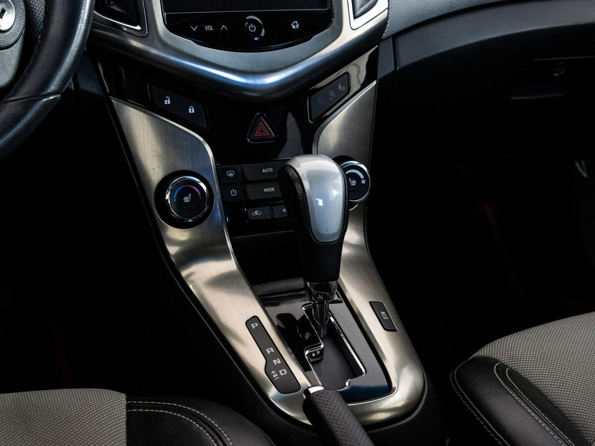 Chevrolet Cruze с пробегом — 2014 год. Фото: #14