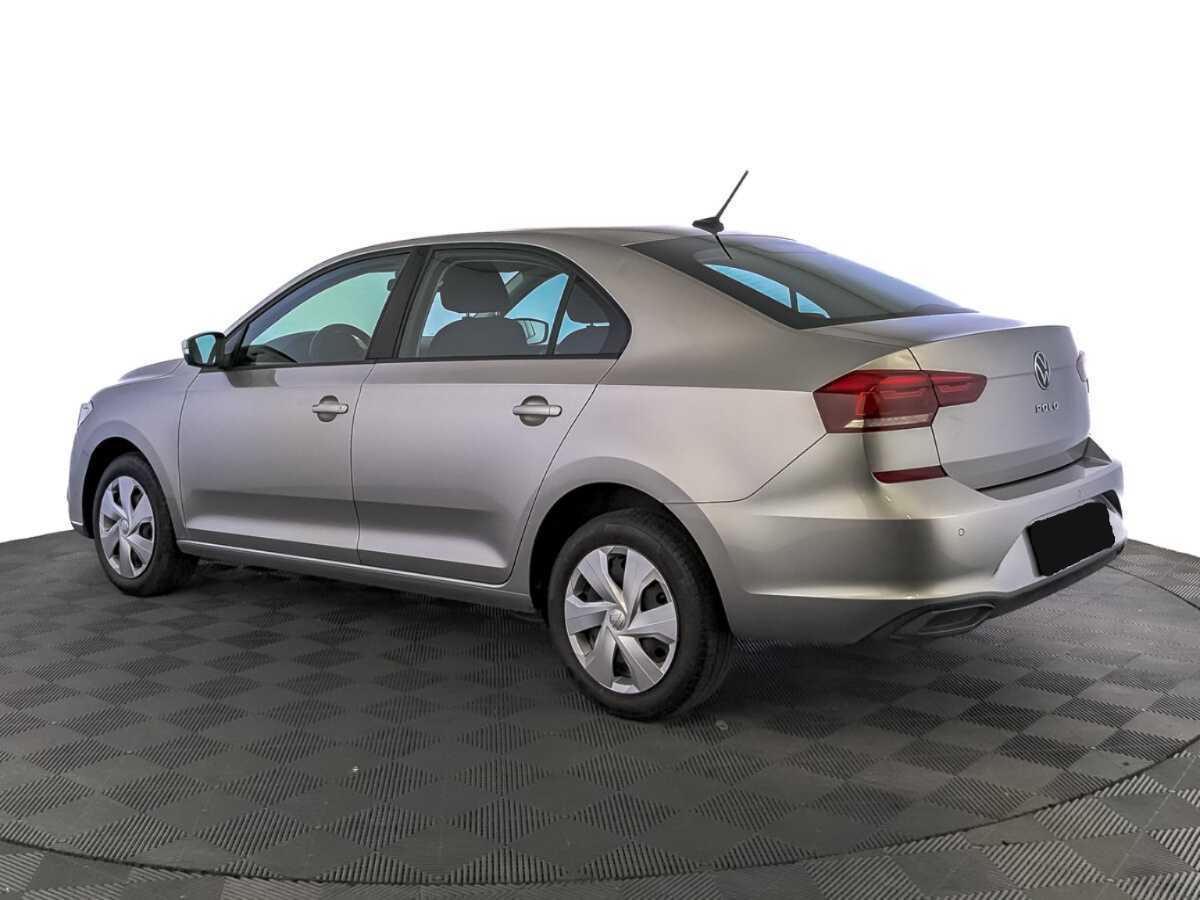 Volkswagen Polo с пробегом — 2021 год. Фото: #6