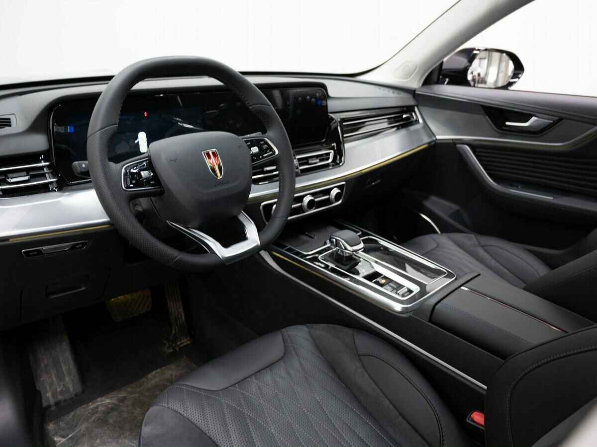 Hongqi HS5 с пробегом — 2023 год. Фото: #6