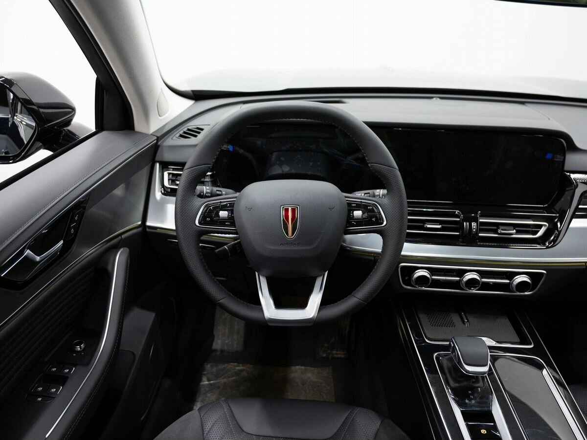 Hongqi HS5 с пробегом — 2023 год. Фото: #13