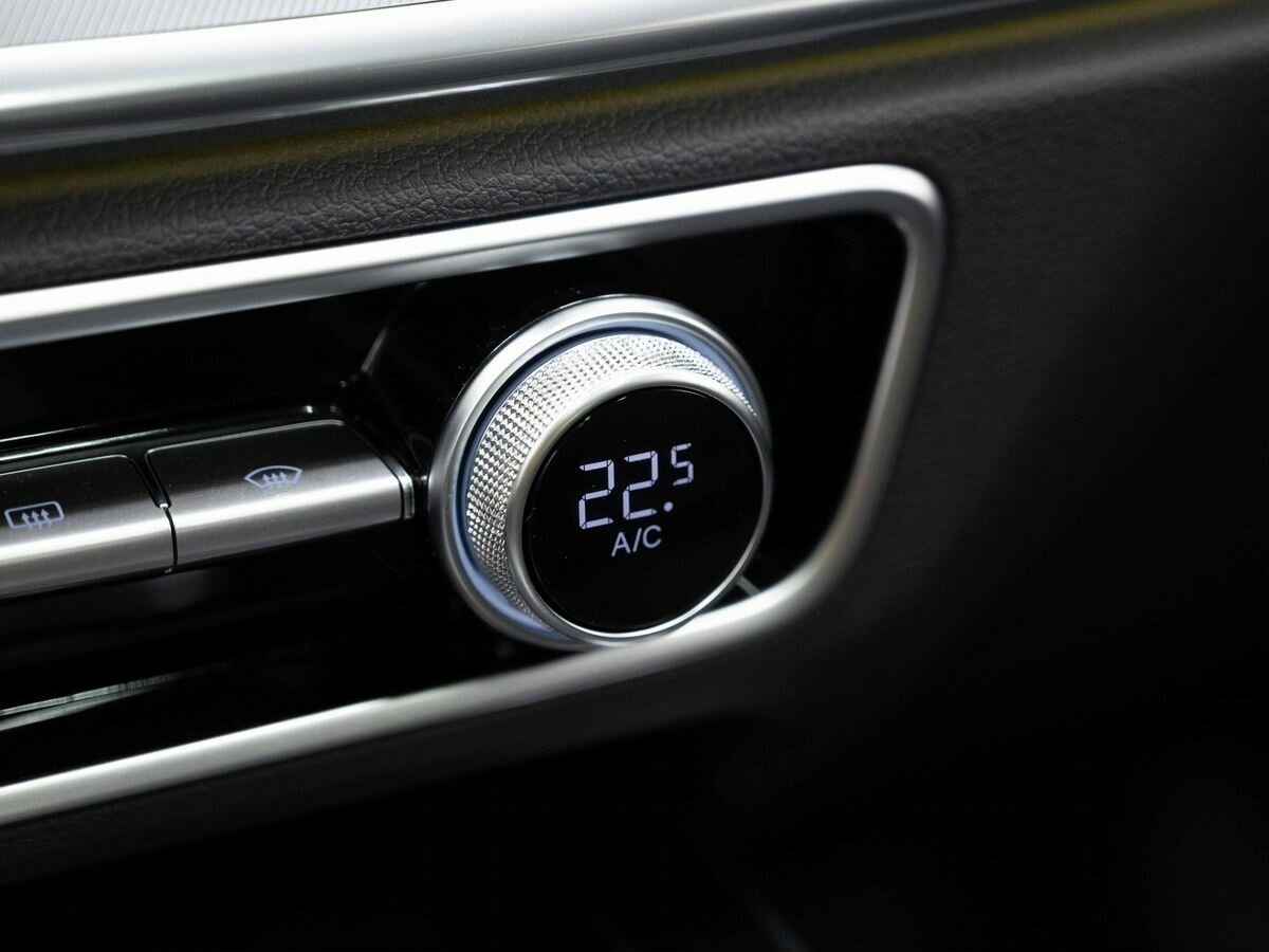 Hongqi HS5 с пробегом — 2023 год. Фото: #19