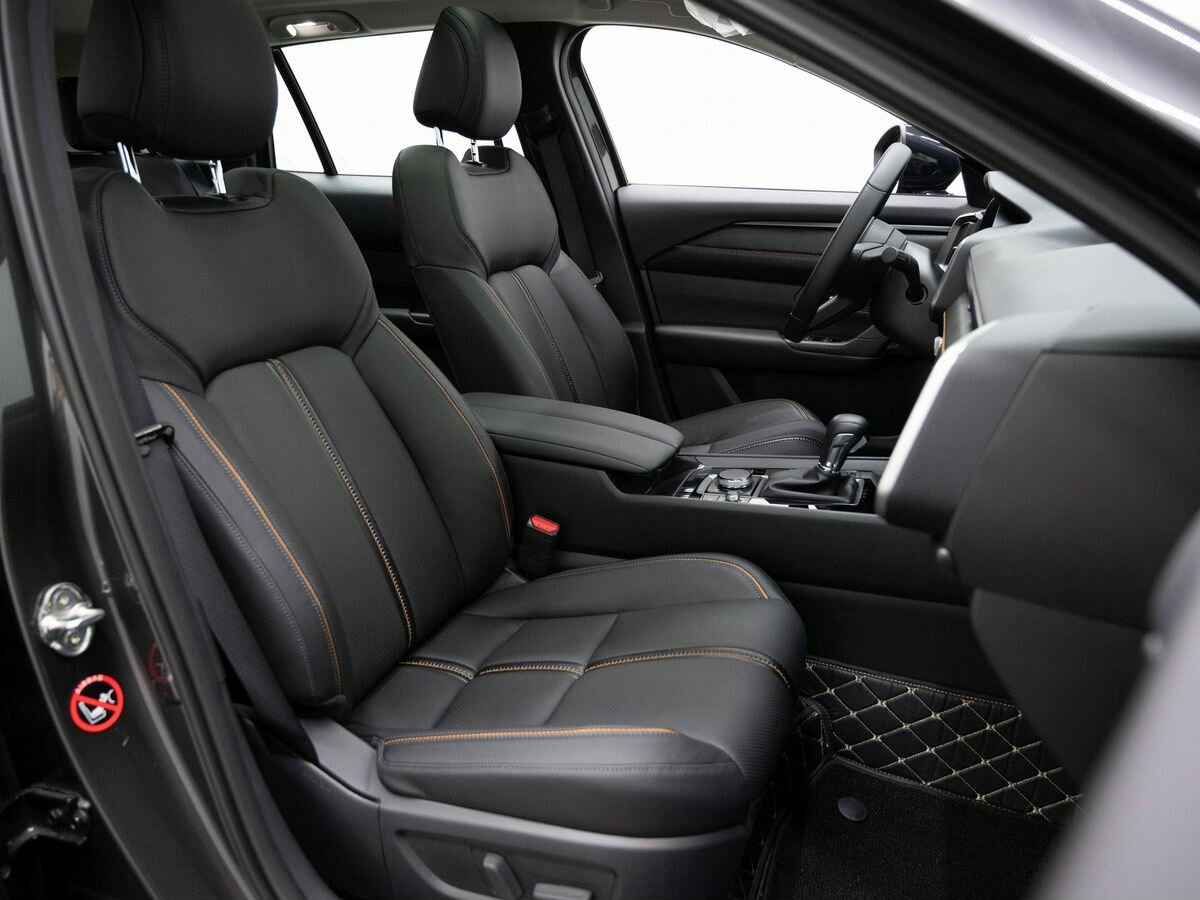 Mazda CX-50 с пробегом — 2023 год. Фото: #9