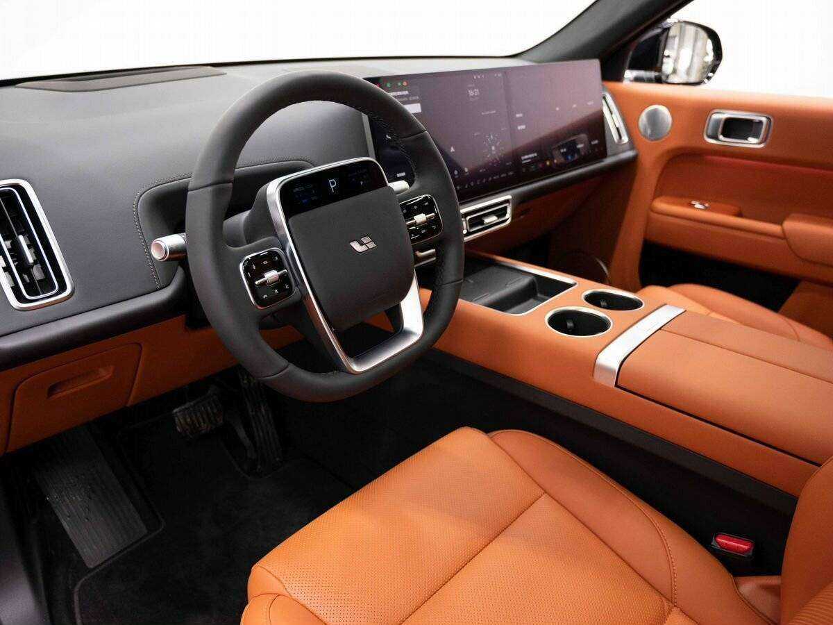 LiXiang L7 с пробегом — 2024 год. Фото: #9