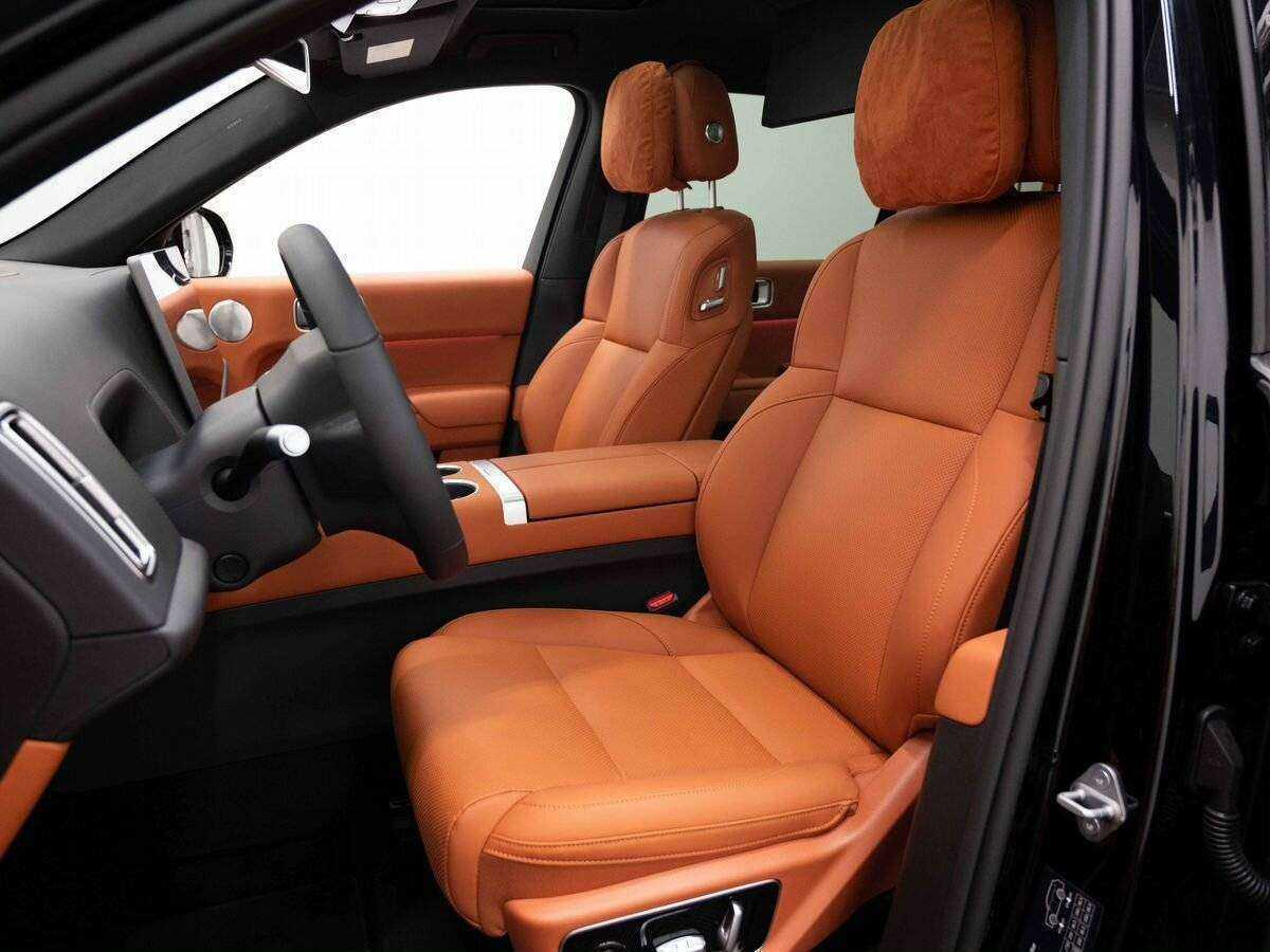 LiXiang L7 с пробегом — 2024 год. Фото: #10