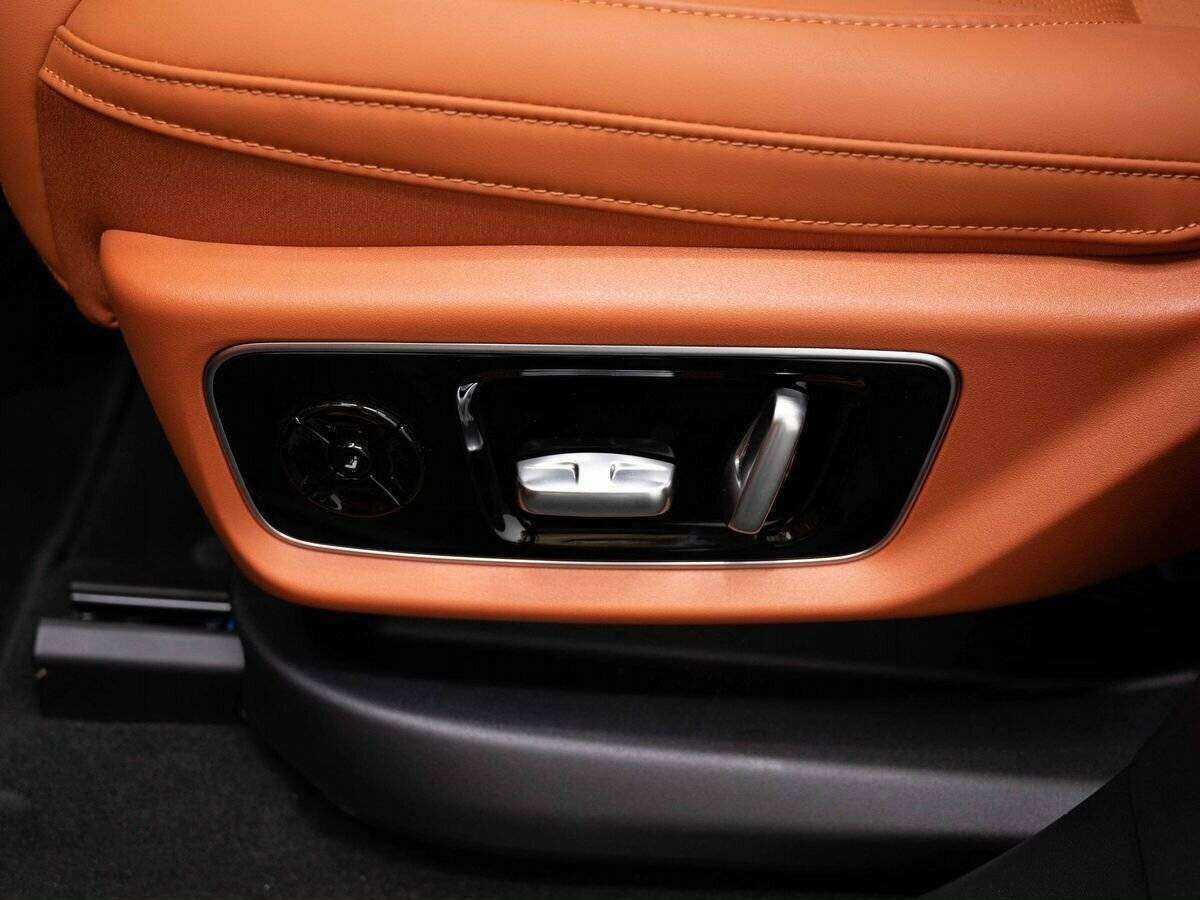 LiXiang L7 с пробегом — 2024 год. Фото: #22