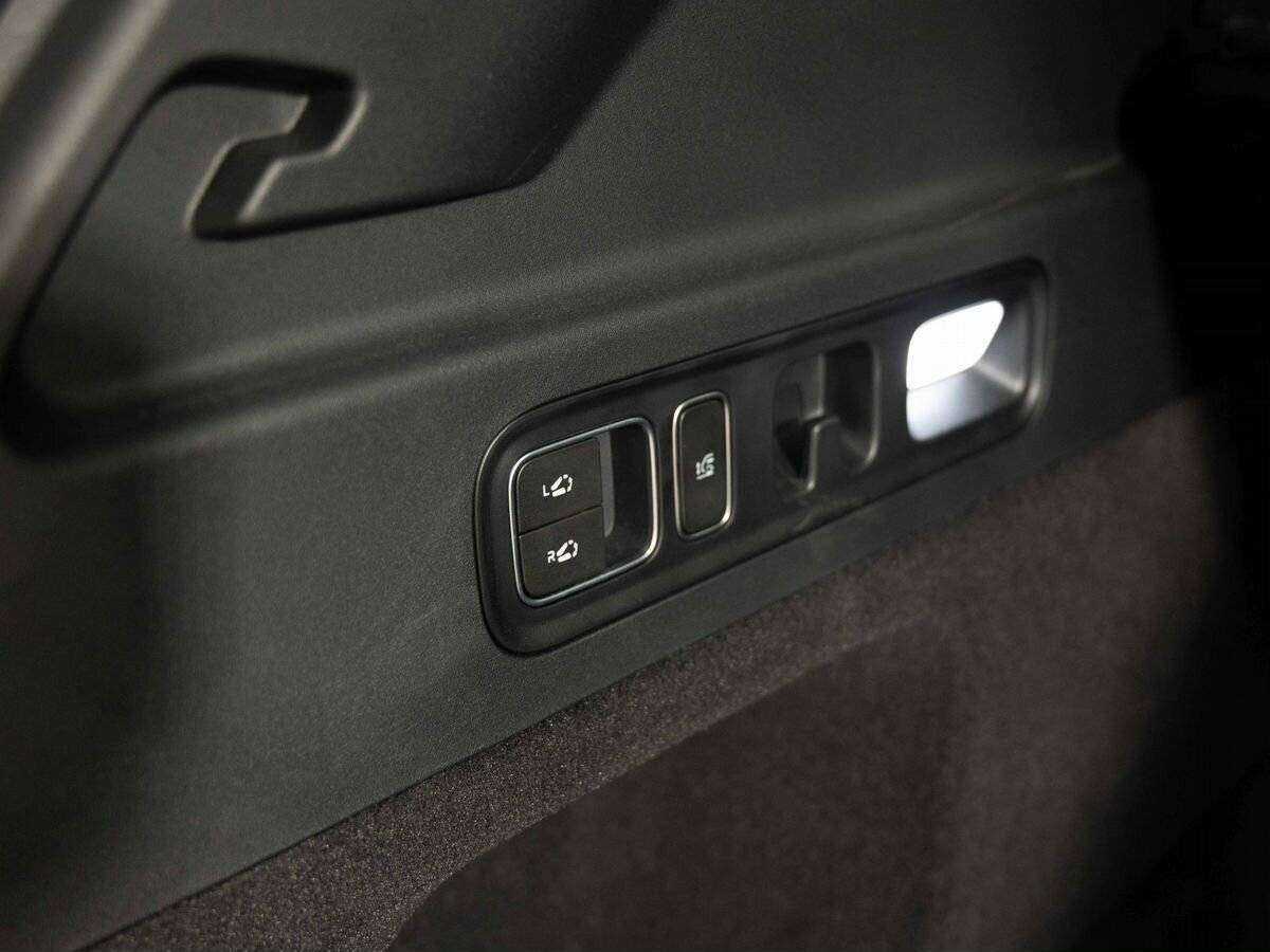 LiXiang L7 с пробегом — 2024 год. Фото: #29