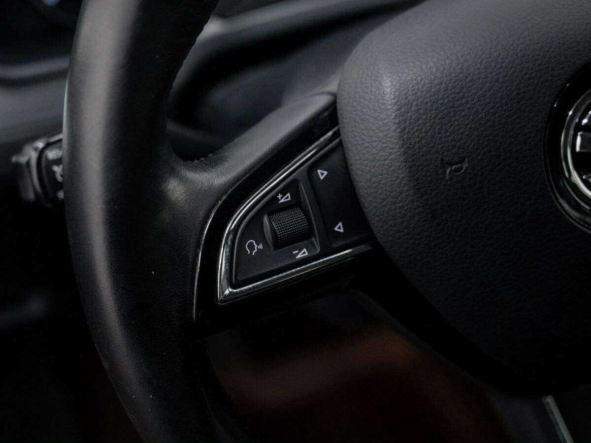 Skoda Superb с пробегом — 2017 год. Фото: #19