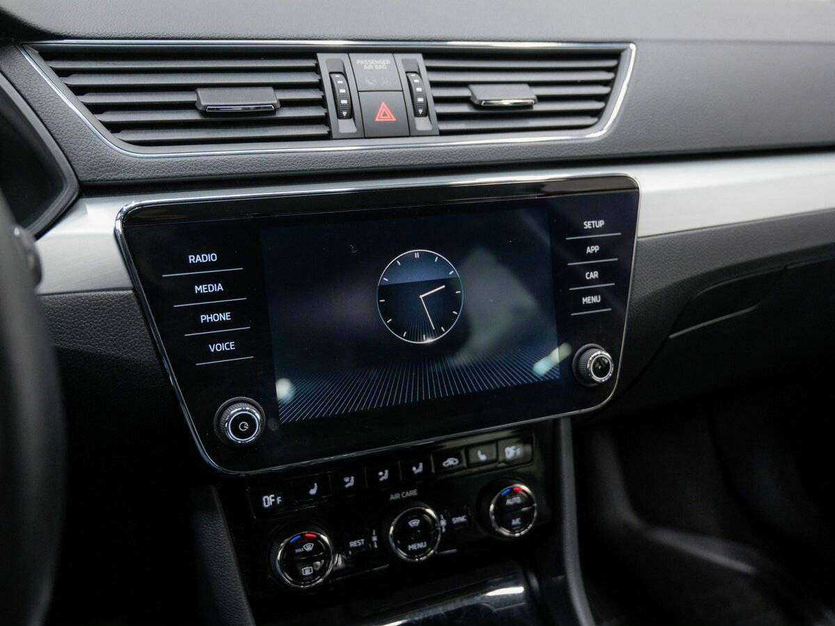 Skoda Superb с пробегом — 2017 год. Фото: #24