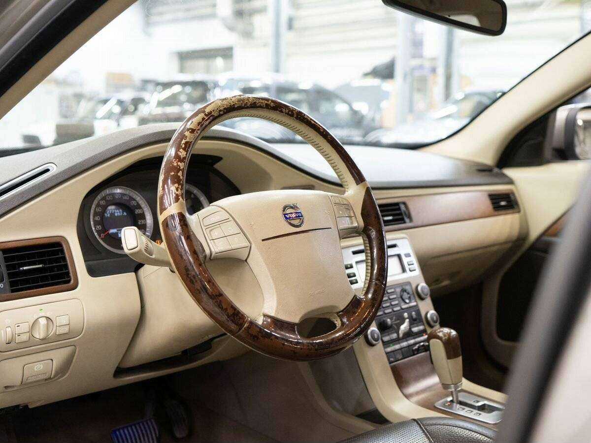 Volvo XC70 с пробегом — 2008 год. Фото: #4