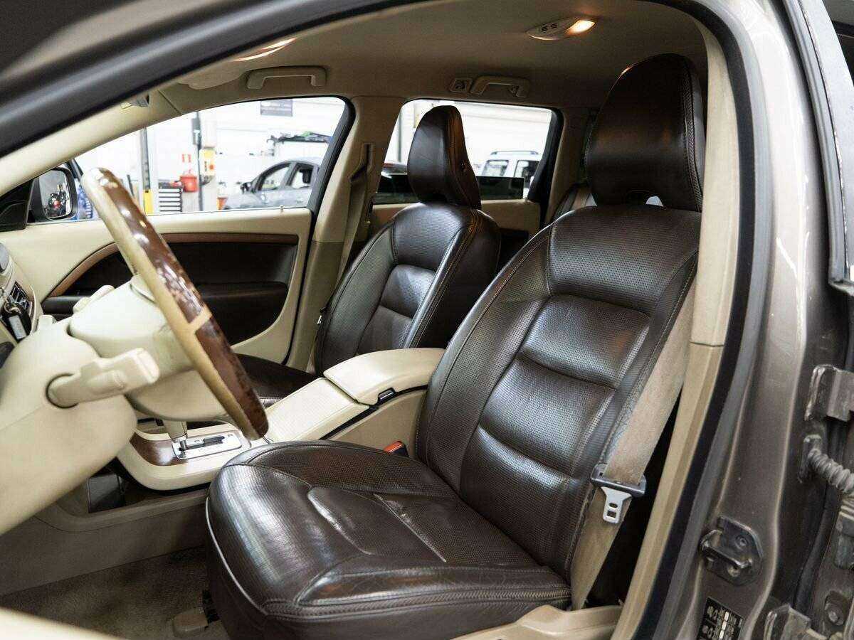 Volvo XC70 с пробегом — 2008 год. Фото: #5