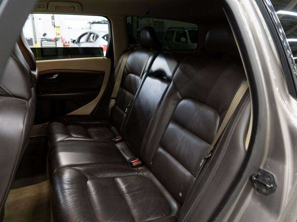 Volvo XC70 с пробегом — 2008 год. Фото: #6