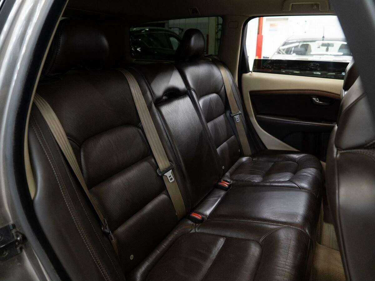 Volvo XC70 с пробегом — 2008 год. Фото: #8