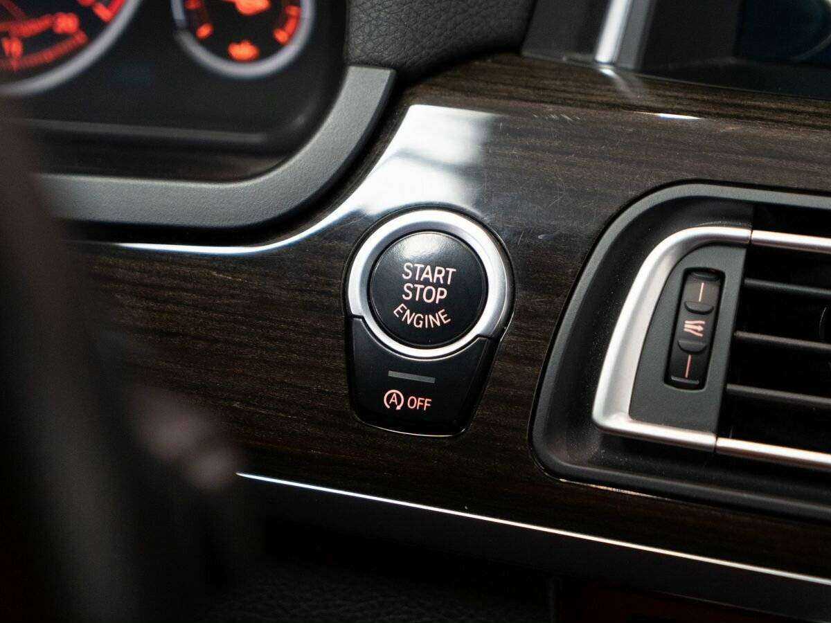 BMW 7 серии с пробегом — 2013 год. Фото: #13