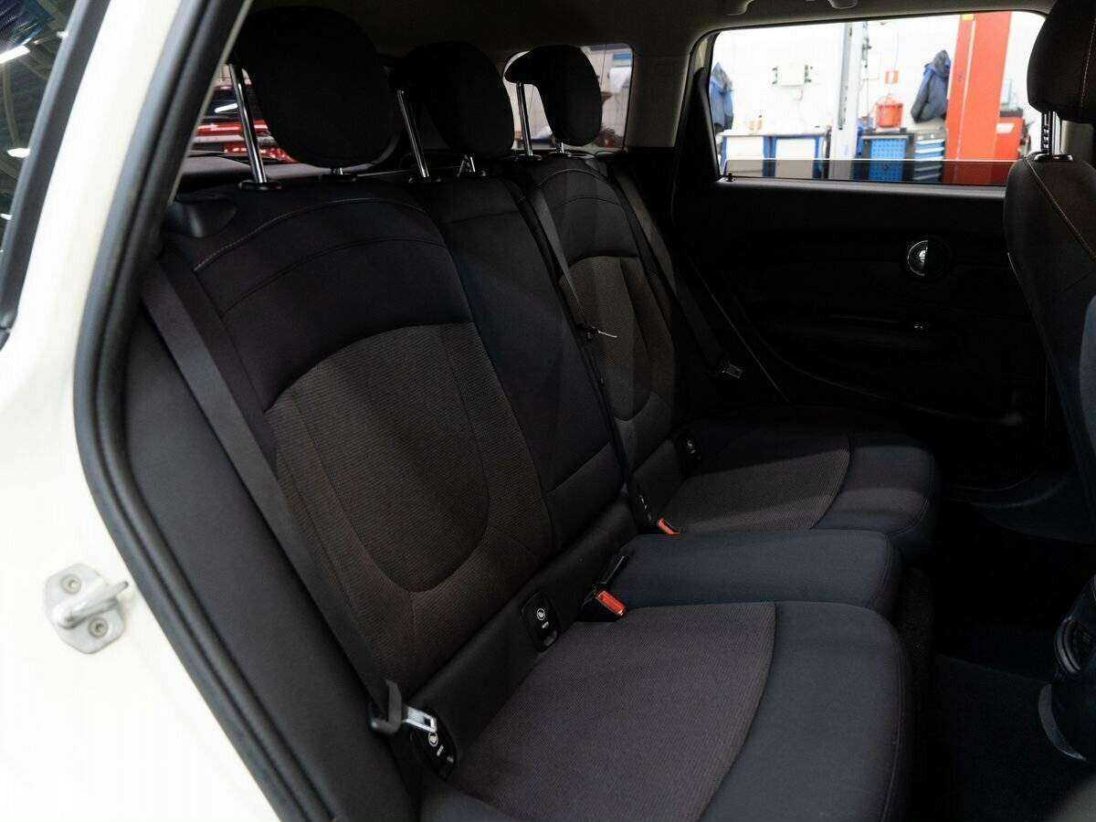 Mini Clubman с пробегом — 2016 год. Фото: #7