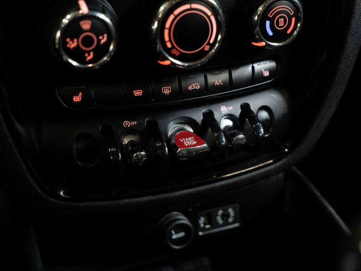 Mini Clubman с пробегом — 2016 год. Фото: #13