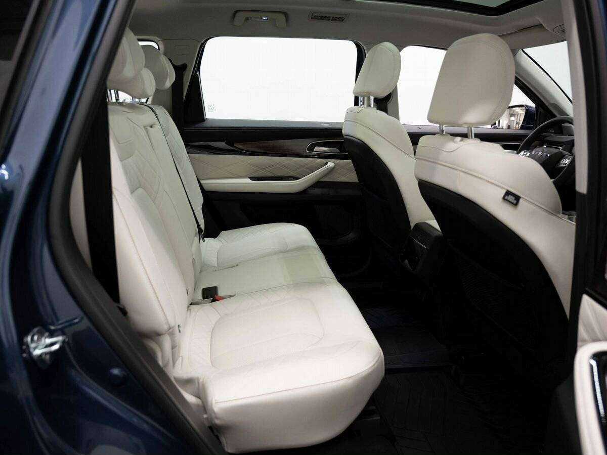 EXEED VX с пробегом — 2022 год. Фото: #10